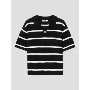 에잇세컨즈 칼라넥 스트라이프 반소매 풀오버 블랙 418598