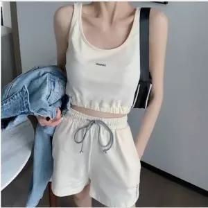 [셀러에이드]여성 크롭탑 반바지 헬스 운동복