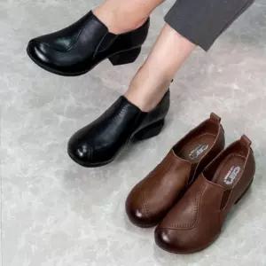 여자 데일리 오피스룩 편안한 가죽 미들힐 슈즈
