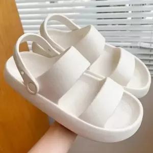 남녀공용 경량 캐주얼 샌들 타입 데일리 심플 슬리퍼