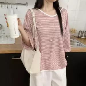 여자 루즈핏 브이넥 폴리혼방 반팔 상의