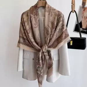여성 코디아이템 꾸안꾸 부드러운 꽃나무 린넨 사각 우아한 숄