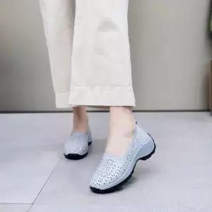 여사친 할머니 단화 샌들 통굽 펀칭 봄여름 소프트 로퍼 MN 스트랩 OOTD5