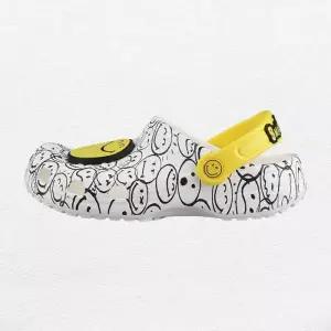 [크록스]샌들 /y3- 207978-94S / 클래식 스마일리 월드참 키즈