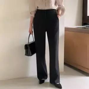 [코코블랑] 텐션 스트레이트 슬랙스