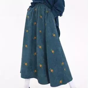 /다잇템 여자 FW 포근한 꽃무늬 골덴 스커트