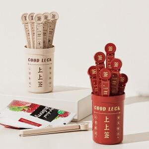 플라스틱 행운의 징후 밀봉 클립 다기능 식품 냉장고 문 장식 스티커 방진