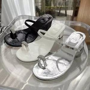 쪼리 슬리퍼 엄지큐빅장식 라운드코 미들굽 바캉스룩 XRX4+9Iob