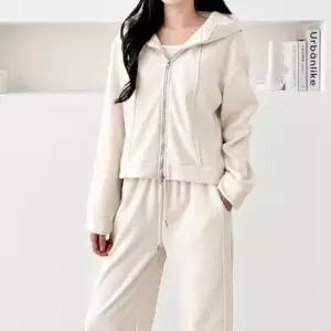 [다잇템] 여성 빅사이즈 트랙수트 환절기 후디집업 세트_24696908_588872