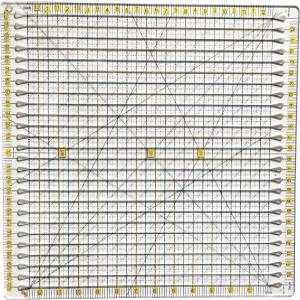 직물 정밀 절단 퀼팅 패턴 공급을 위한 YICBOR 아크릴 템플릿 슬롯 자 12.5 x12.5