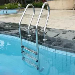 수영장 계단 풀빌라 사다리 발판 정원 펜션 야외 펜스