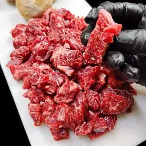 [셀러허브]투플 한우 국거리 600g (300gx2팩) 투뿔 한우 양지 국거리 투쁠 한우 목심 한우 (S21512039)