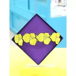 [하프클럽/ 주얼리] 세이브존05 프랑스 4플라워 중대 자동핀(연두투톤)2 RRD241