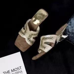 엘럽여친 슬리퍼 양가죽 리얼 웨지힐 일자 짜임 원템5