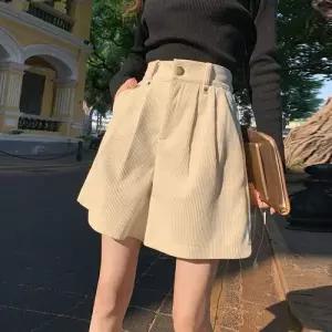 팬츠 캐주얼 반 슬림핏 A라인 코듀로이 와이드 빅사이즈 허리 하이웨스트 여자반바지 밴딩 5부 ible1