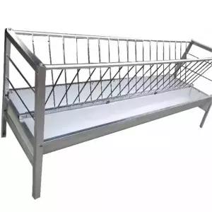 목장 염소 양 먹이통 여물 식수 사료 급여기 밥통