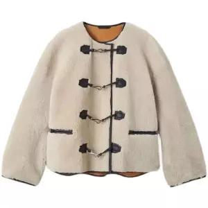 탕 퍼 더플 가죽 스타 S 단추 버클 더플 떡볶이숏