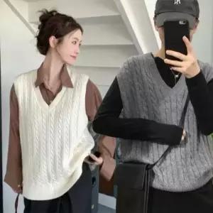 [의류] 여자 루즈핏 V넥 케이블 니트조끼 간절기 쪼끼 베스트