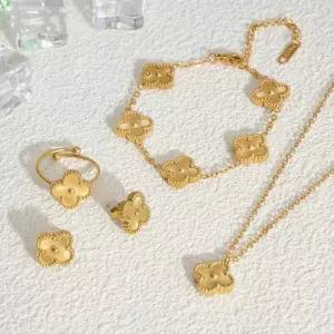 클로라 써지컬 주얼리 4종세트 목걸이 귀걸이 팔찌 반지 SD-251260