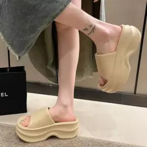 인기상품 여성 발편한 통굽 키높이 슬리퍼 사무실 EVA 실내화 [WFHOT4Q_260318]