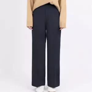 [제이커머스]여성 데일리 패션의류 와이드 통핏 슬렉스바지 네이비 통 핏 슬랙스 슬렉스