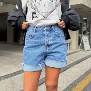 [다잇템]여자 SS 4부 밑단 중청 코튼 숏데님 청반바지 (31656097A)