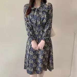 [하프클럽/셀러허브_여성트랜드패션]플라워 프릴 원피스 밴딩 꽃무늬 롱치