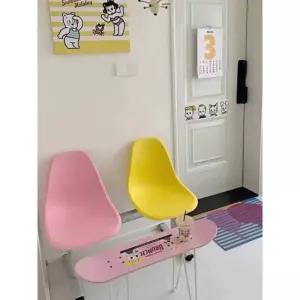 야외 벤치 플라스틱 정류장 복도 핑크 휴게실 의자