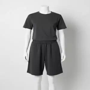 SPAO 스파오 [COOL] 원턱 버뮤다 쇼츠_SPMTG26C02 624604