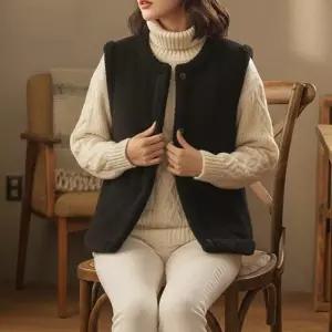 여성 블랙 무스탕 겨울조끼 베스트 (42221669A)