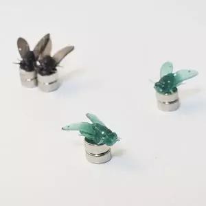 [셀러에이드]파리 자석 귀걸이 똥파리 모형 이어링 웃긴 친구 선물 인싸템