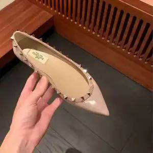 스파이더맨 여사친 웨딩 슬림핏 파티화 단화 에나멜 펌프스 슈즈 양가죽 플랫 OPH5