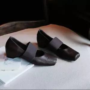 천진반여자 오피스룩 빈티지 힐펌프스 스트랩힐 메리제인 신발 펌프스 양가죽 패션 데일리룩 무늬 슈즈 KUK