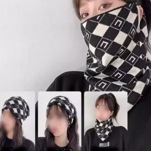 여성 체크 멀티스카프 넥워머 비니 헤어밴드 가을 겨울 방한용품