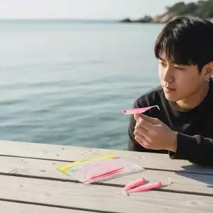 리얼액션 7cm 쉐드웜 10p세트 광어 갈치 멸치 루어 핑크색 미끼