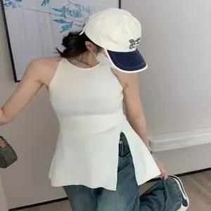 여성 3컬러 페미닌룩 시크 홀터넥 트임 롱 나시티셔츠