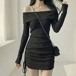여성 골지 오프숄더백 슬림핏 미니 긴팔 원피스