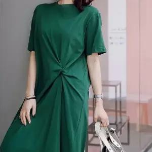 여자 트위스트 반팔 롱원피스 여름 데일리룩