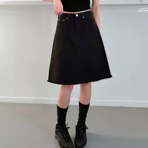 |KSK19EB|여성용 A라인 컷팅 5부 청치마 미디 스커트 논스판