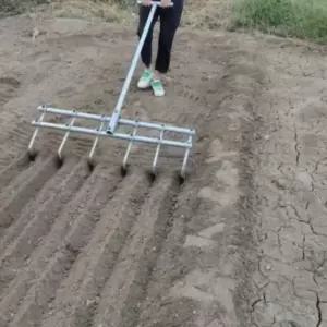 밭고랑 쟁기 갈퀴 마늘캐는도구 농사 고구마 감자