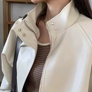 [신상오픈런]|CMJ6DFE|여성 오버사이즈 크롭 스탠드넥 인조가죽 블루종 자켓