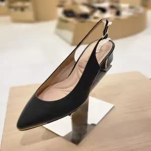 탠디 TANDY 여성 세미정장 슬링백 718097 블랙 5CM