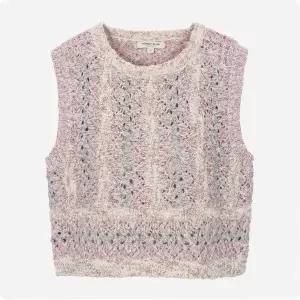 [써스데이아일랜드](T262MVT131W)라운드넥 크로셰 니트 베스트