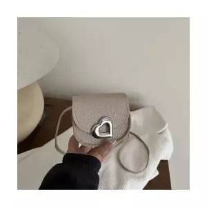 야무치 여자 데일리룩 가방 미니백 메탈 사랑 위트니스 숄더백 KUK5