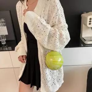 야무치 여성 투명 데일리룩 가방 체인 방울 숄더 아크릴 토트백 미니백 KUK5