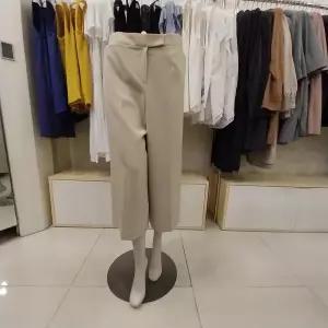 [하프클럽/프로그램]프로그램NC해운대점 파격할인 찰랑찰랑 시원한 7부 작은  통바지 P252P033