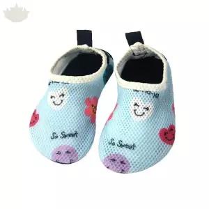 아기 워터슈즈 통기성 메쉬 원단 캐릭터 프린트 민트 컬러 여름 물놀이 신발 실내