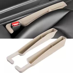 UNLRAE 2PCS 카시트 갭 필러 카 액세서리 오거나이저 2개의 수납 공간이 있는 휴대폰 지갑 열쇠 안경