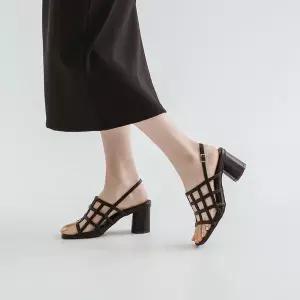 [소보제화]테오 스퀘어 스트랩샌들 6cm