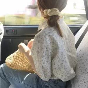 [라일리여성의류] Rly 여성 플라워 봄 꽃 5부 퍼프 블라우스 여름 반